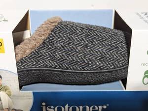 lot 36 image: Isotoner Mens Memory Foam Cushioned Hoodback Eco Comfort Slippers - ASH MD8-9