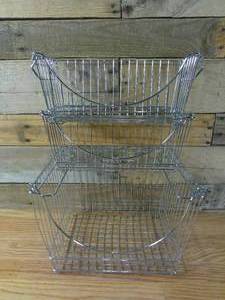 lot 32 image: Set of 3 Multi Purpose Stackable Wire Basket