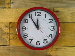 lot 149 image: Infinity 8 34 Red Round Battery Operated Wall Clock