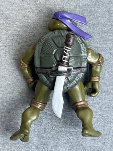 lot 93 image: 2002 Playmates TMNT 4.5 Donatelo Action Figure