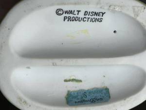 lot 100 image: Vintage Walt Disney Productions 6 Ceramic Mickey Mouse Golfer Statue
