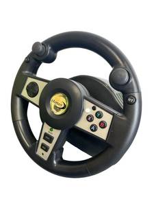lot 113 image: Wireless 2.4 GHz Racing Wheel for XBOX