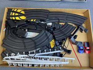 lot 154 image: Vintage Life Like Racing Ford F-350 Super Duty HO Scale Slot Track Racing Toy