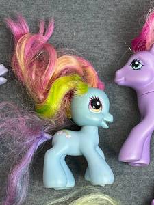 lot 197 image: My Little Pony Lot including Rainbow Dash, Bowtie, and More