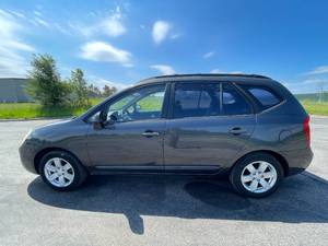 2008 Kia Rondo LX
