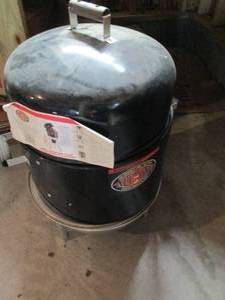 lot 39 image: Never Used (New) Brinkman All-In-On...