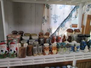 lot 134 image: Variety of Styles Collectible salt ...
