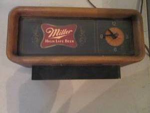 lot 10 image: Miller High Life electric Light up ...
