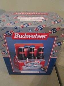 lot 2 image: Collectible Budweiser 6-pack Bottle...