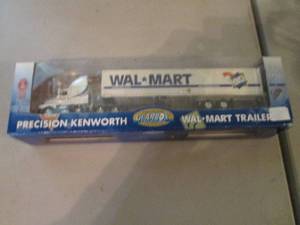 lot 4 image: Limited Edition 164 scale Gearbox ...