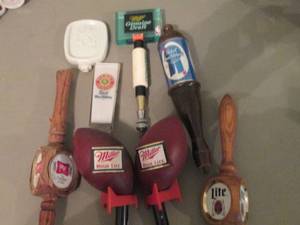 lot 194 image: Assorted Style and Brand Brewania B...
