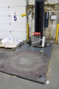 lot 4 image: Commercial Low Profile Automatic Pallet Wrapper, Stretch Wrapping Machine