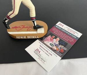lot 20 image: Howie Bedell Signed with JSA COA Limited Edition 029100 Heartland Collectibles Figure