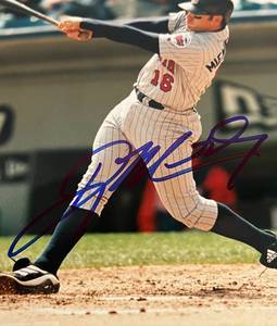 lot 24 image: Doug Mientkiewicz Signed 8x10 Photo Minnesota Twins Baseball