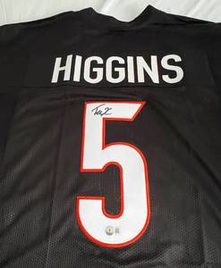 lot 6A image: Tee Higgins Signed Cincinnati Bengals Jersey with Beckett COA - Size XL