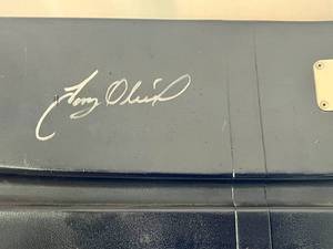 lot 4C image: Tony Oliva Signed Met Stadium Seatback #6 - Minnesota Twins Baseball
