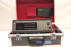 lot 129 image: Minolta TV-2150 Luminescence  Chroma Digital TV-Color Analyzer