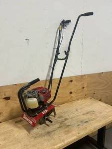 lot 91 image: HONDA Harmony FG100 Tiller (model FG100 A1) - for parts only