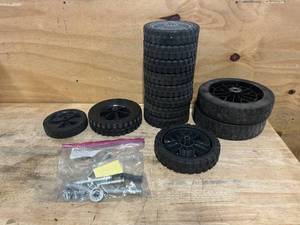 lot 92 image: Lot of Miscellaneous Wheels and pins