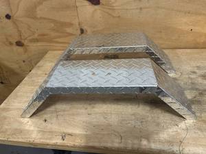 lot 93 image: Set of Aluminum Fenders