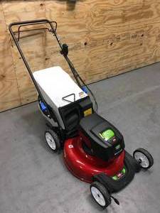 lot 2 image: Toro 60V Max 21 in. Recycler Self-Propel wSmartStow Lawn Mower with 5.0Ah Battery and Charger Model # 21357