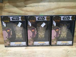 lot 133 image: Lot of 3 - Star Wars Sebulba - Funko Pop Pin