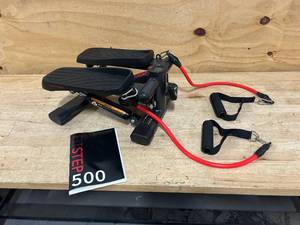 lot 112 image: KEPPIFITNESS FitStep 500