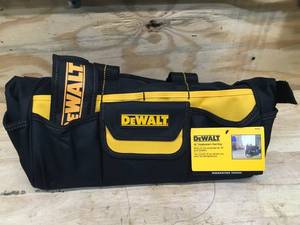lot 157 image: DeWalt 16 Tradesmans Tool Bag Model # DG5543 06202416