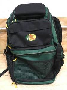 lot 184 image: Bass Pro Shops Green Back Pack