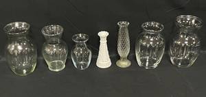lot 39 image: Beautiful Lot of Vases - Various Styles and Sizes