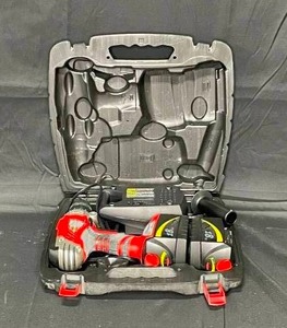 lot 7 image: Skil X Drive Drill 18 Volt with 2 Batteries