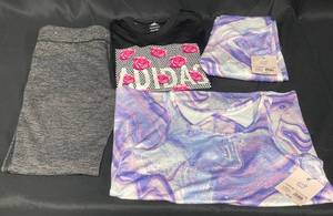 lot 134 image: Lot of JuniorsGirls Activewear - Various Sizes, Styles, Colors and Brands