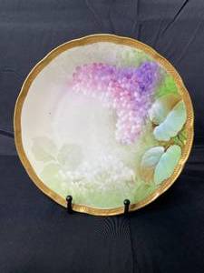 lot 91 image: Hand Painted Dinner Plate Lilacs & Gold Trim Signed Italy w Stand