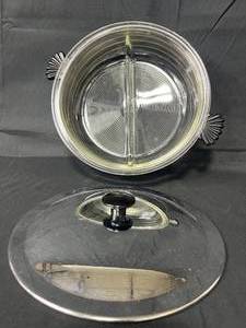 lot 100 image: VTG MCM Metal Pyrex ServingCasserole Dish w Metal Serving Stand & Lid