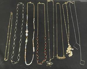 lot 152 image: Beautiful Lot of Costume Jewelry Necklaces - Beaded Necklaces and Necklaces w Pendants