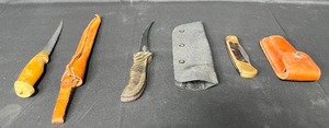 lot 173 image: 3 Knives and 3 Knife Covers