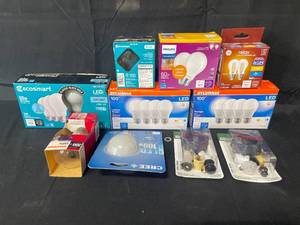 lot 172 image: Various Lightbulbs  Eco Smart 60w and Sylvania 100w