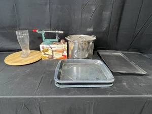 lot 193 image: Apple Master with Vacuum Base and Optional Clamp  4 Trays  Stainless Steel Pot  Wooden Spinning Trey