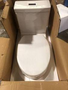 lot 14 image: Swiss Madison Classe 1-Piece 1.1 GPF1.6 GPF Dual Flush Elongated Toilet in White, Seat Included  Customer Returns See Pictures