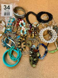 25 Bracelet Jewelry MIX All Styles And Ages