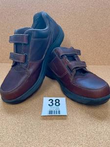 Mens Brown Dunham Shoes