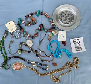 Stone Jewelry Necklaces - Agate - Liberty Coin Tray
