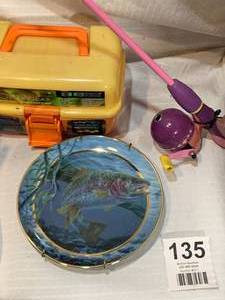 Fishing Mix Old reels, rod, trout plate, 2 small tackle boxes