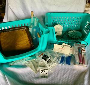 2 Teal bins MIX contents
