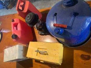 Gas containers, Coleman, Tank