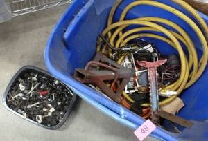 Tote of misc items including various vehicle clipsplugs, jack stand