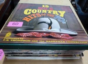 30 vinyl records Country and 60s in good condition