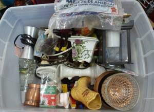 Tote full of items, lava lamp, led lights, dcor, toys, rope, coin bank