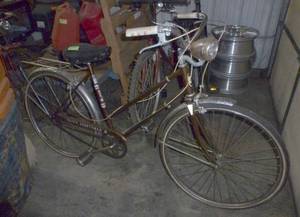 3-speed Huffy Sportsman bicycle