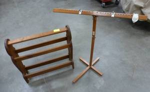 Small quilt rack and stand to hold your handiwork or quilt while working on it